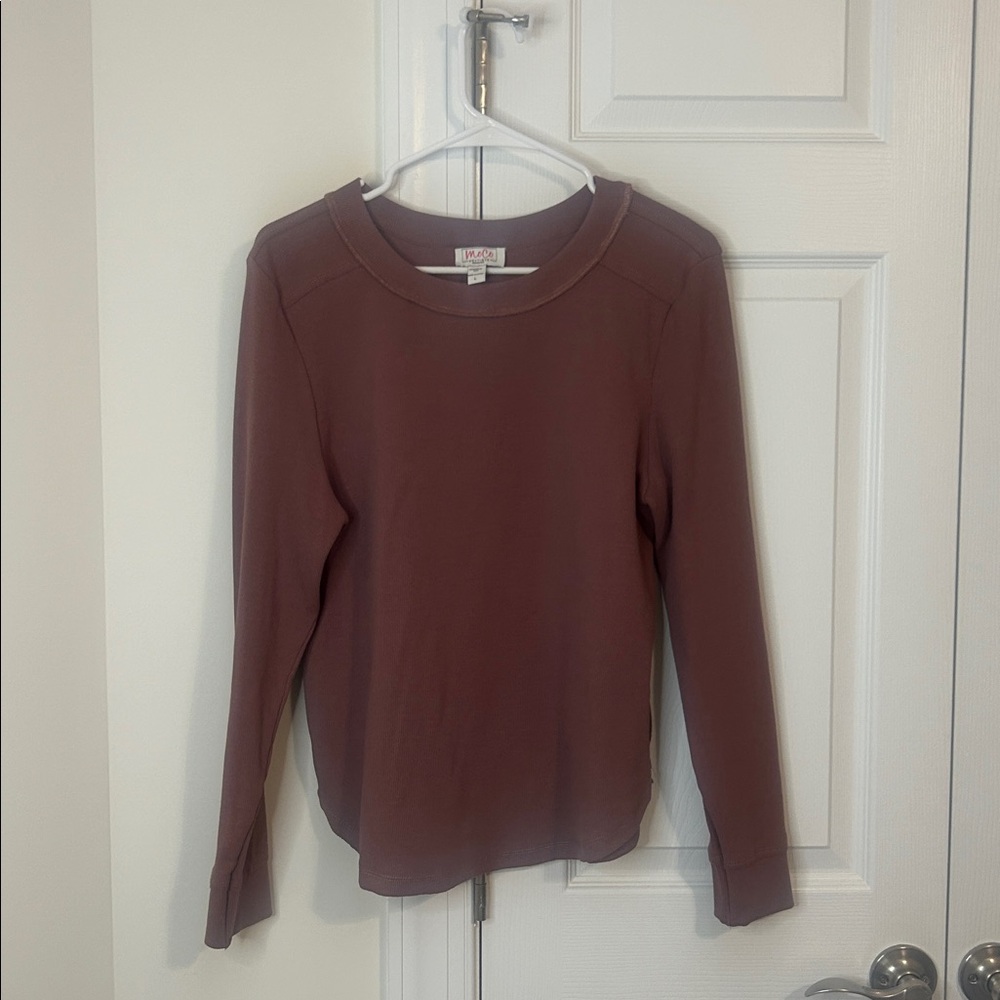 MOCO Boutique Mauve Long Sleeve Top - Size L